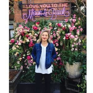 Meet your Posher, Farrah